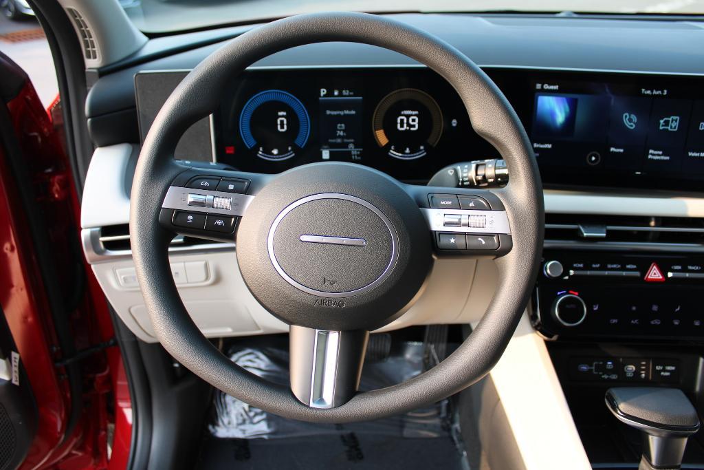 new 2025 Hyundai Tucson car, priced at $32,919