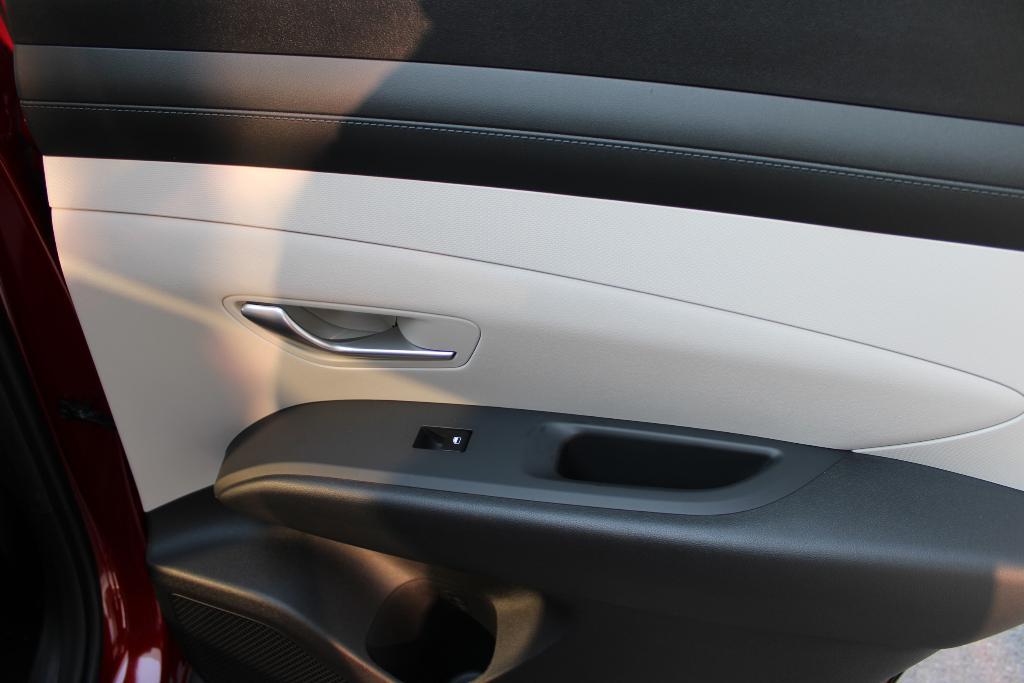 new 2025 Hyundai Tucson car, priced at $32,919