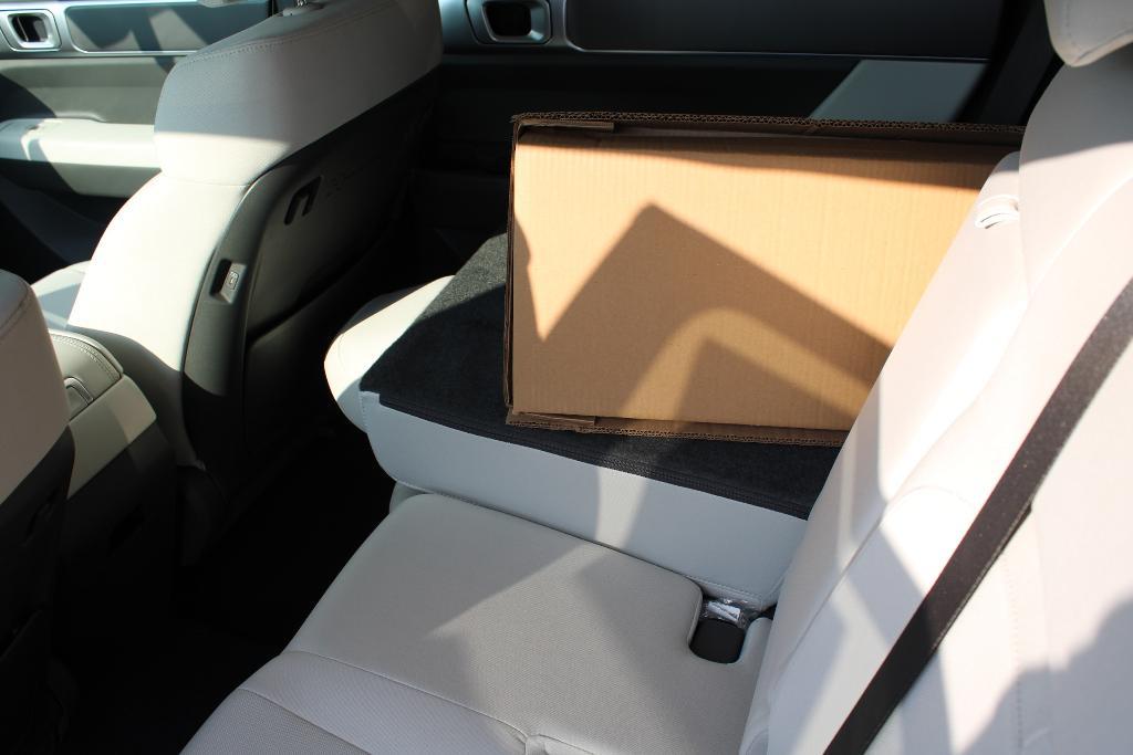 new 2026 Hyundai SANTA FE HEV car, priced at $39,144