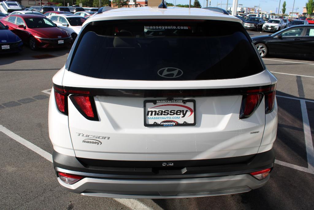new 2025 Hyundai Tucson car, priced at $34,885