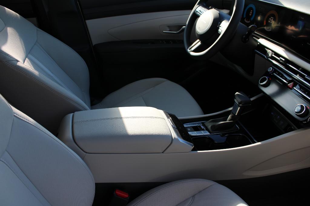 new 2025 Hyundai Tucson car, priced at $34,885