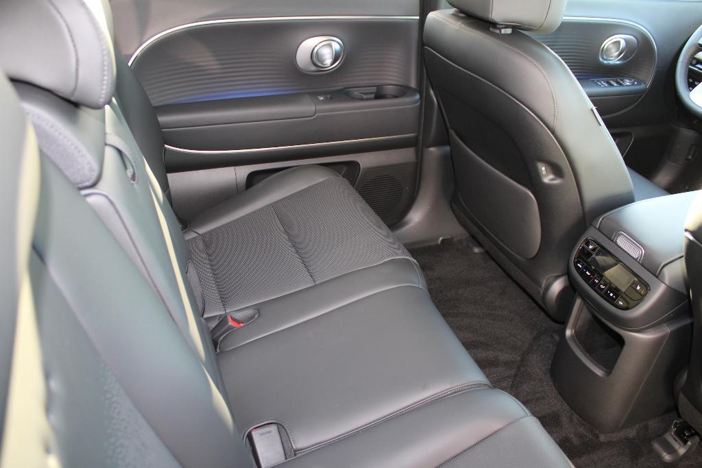 new 2026 Hyundai IONIQ 9 car, priced at $68,470