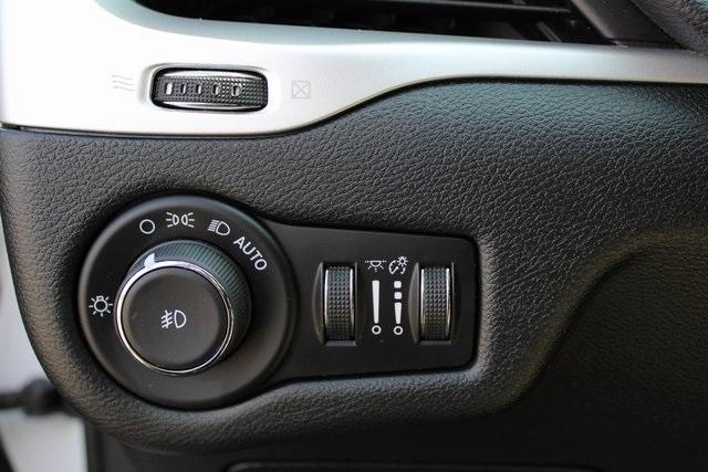 used 2017 Jeep Cherokee car, priced at $16,791
