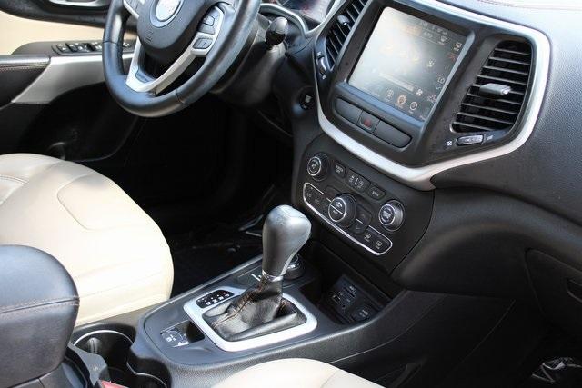 used 2017 Jeep Cherokee car, priced at $16,791