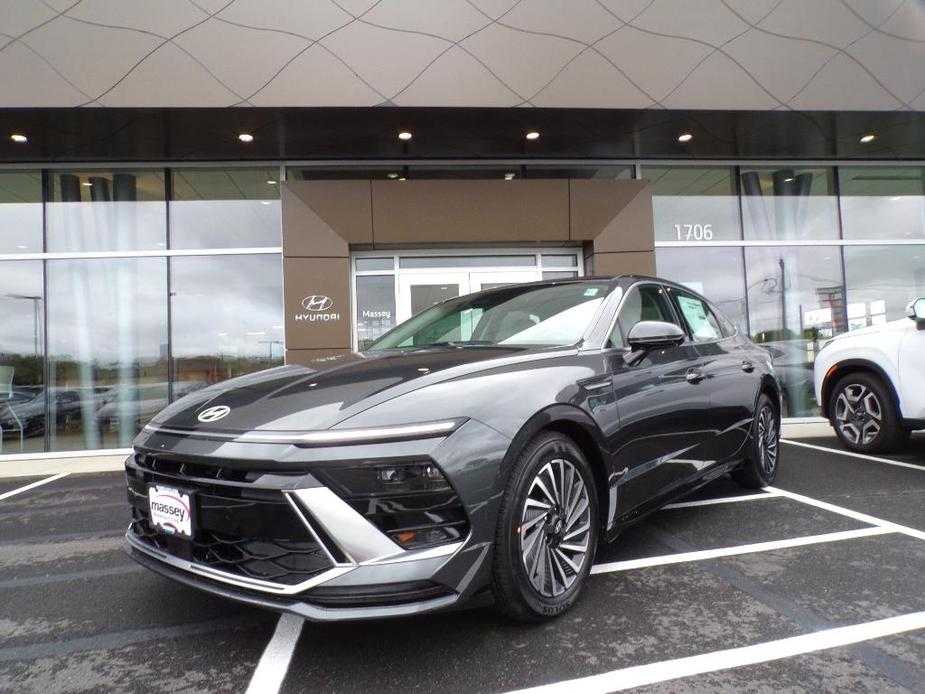 new 2024 Hyundai Sonata Hybrid car, priced at $31,464