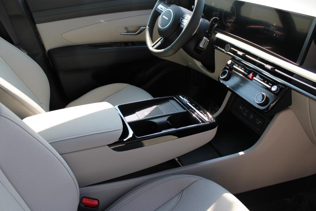new 2025 Hyundai Tucson car, priced at $39,314
