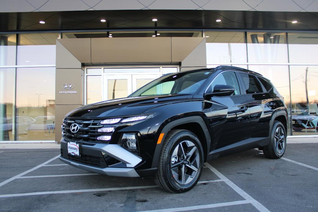 new 2025 Hyundai Tucson Hybrid car, priced at $37,078