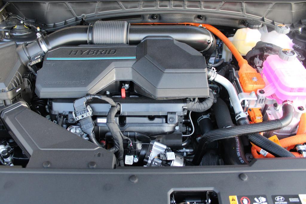 new 2025 Hyundai TUCSON Hybrid car, priced at $37,758