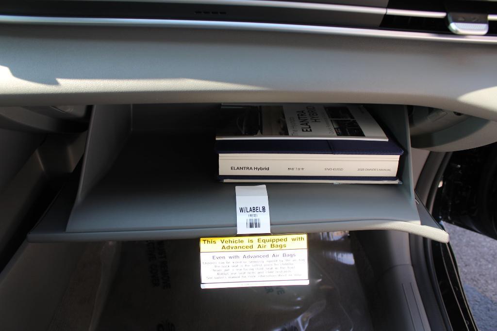 new 2025 Hyundai ELANTRA HEV car, priced at $25,303