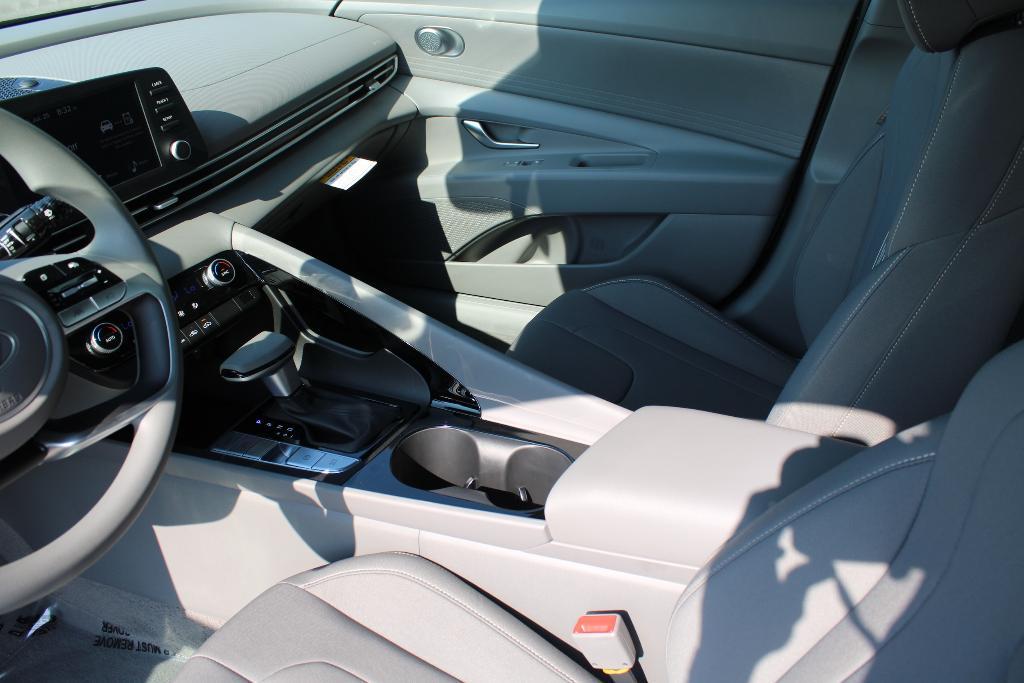 new 2025 Hyundai ELANTRA HEV car, priced at $25,303