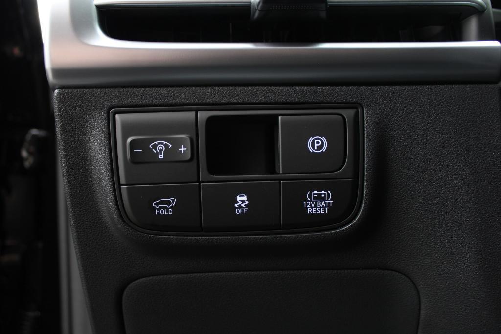 new 2025 Hyundai TUCSON Hybrid car, priced at $33,416