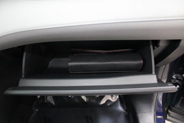 used 2022 Toyota Highlander car, priced at $34,471