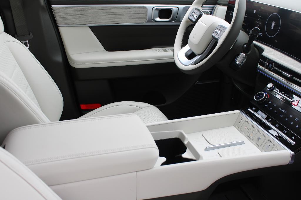 new 2025 Hyundai Santa Fe car, priced at $46,023