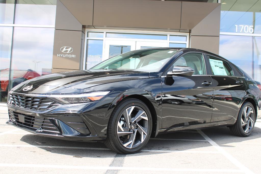 new 2025 Hyundai Elantra car, priced at $26,549