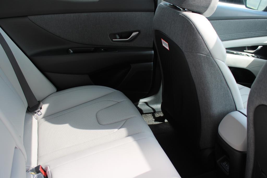 new 2025 Hyundai Elantra car, priced at $26,549