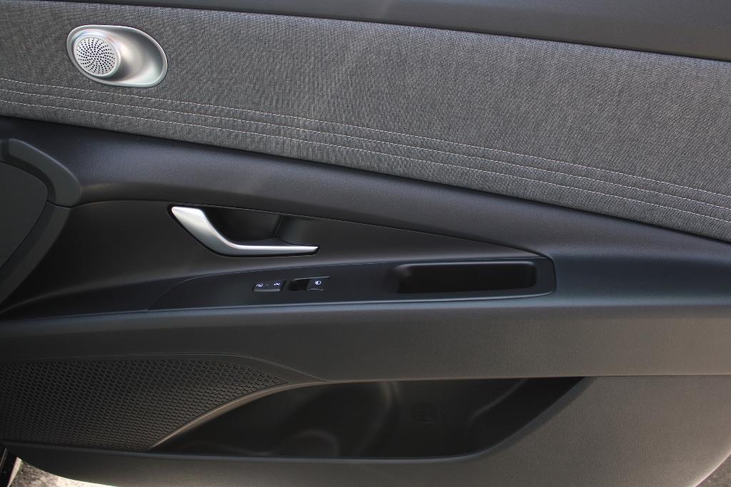 new 2025 Hyundai Elantra car, priced at $26,549