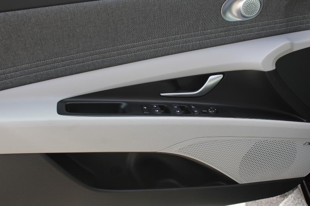 new 2025 Hyundai Elantra car, priced at $26,549