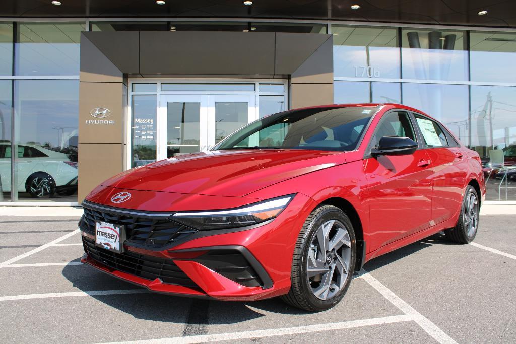 new 2025 Hyundai Elantra car, priced at $23,814