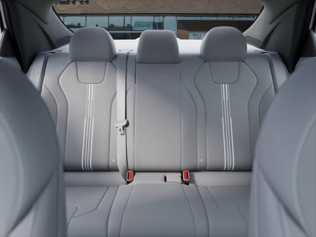new 2025 Hyundai Elantra car, priced at $25,500