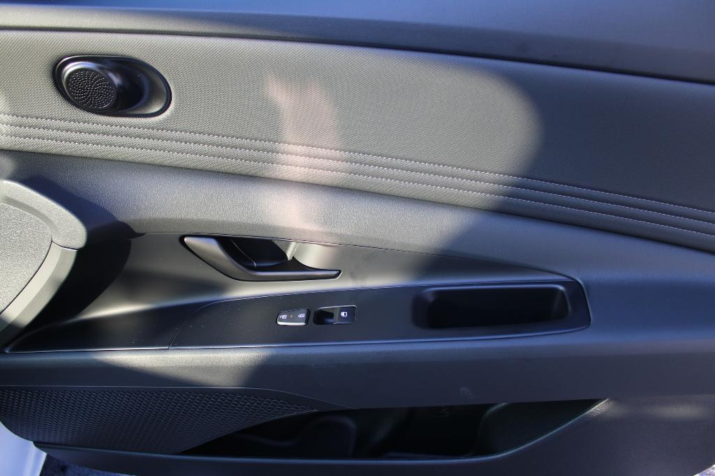 new 2025 Hyundai Elantra car, priced at $23,789