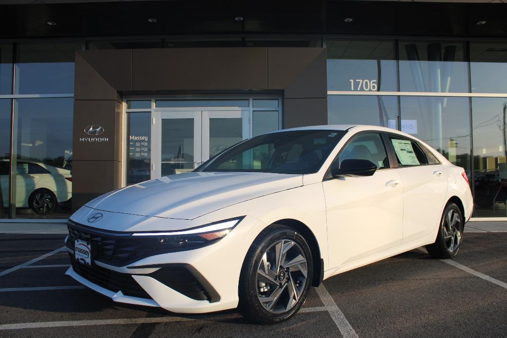 new 2025 Hyundai Elantra car, priced at $23,889