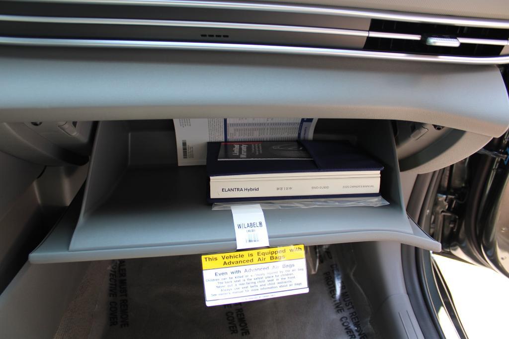 new 2025 Hyundai ELANTRA HEV car, priced at $25,548