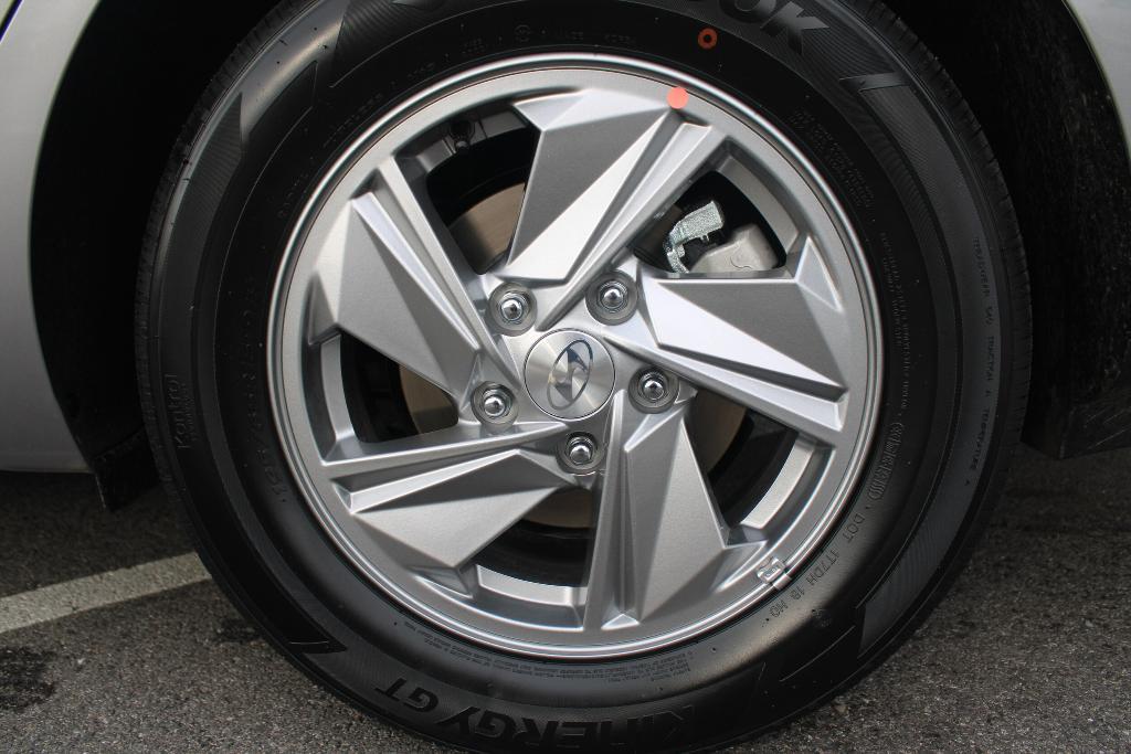new 2025 Hyundai Elantra car, priced at $21,875