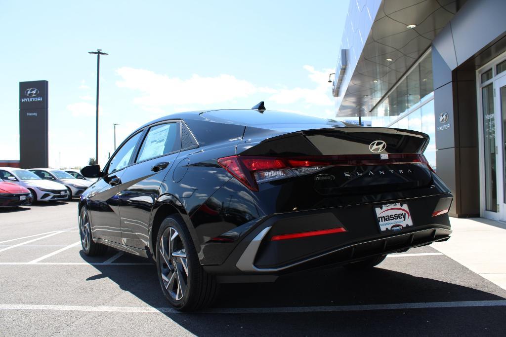 new 2025 Hyundai Elantra car, priced at $23,381