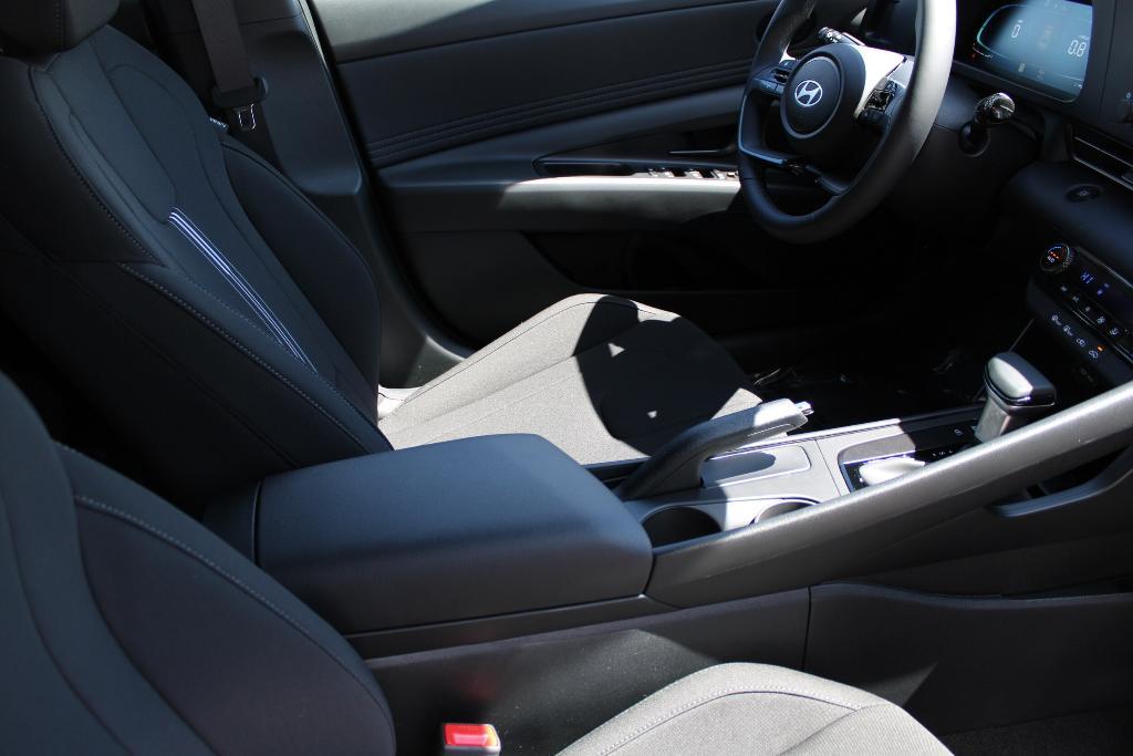 new 2025 Hyundai Elantra car, priced at $23,381