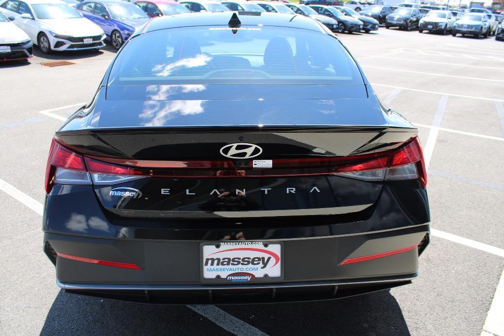 new 2025 Hyundai Elantra car, priced at $23,381