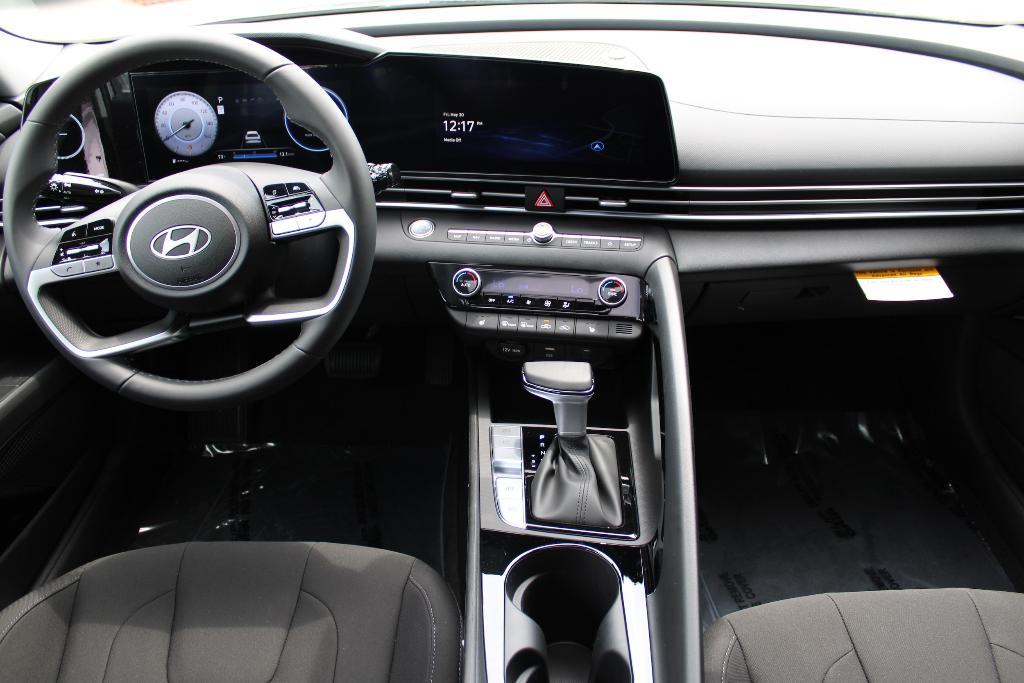 new 2025 Hyundai Elantra car, priced at $26,053