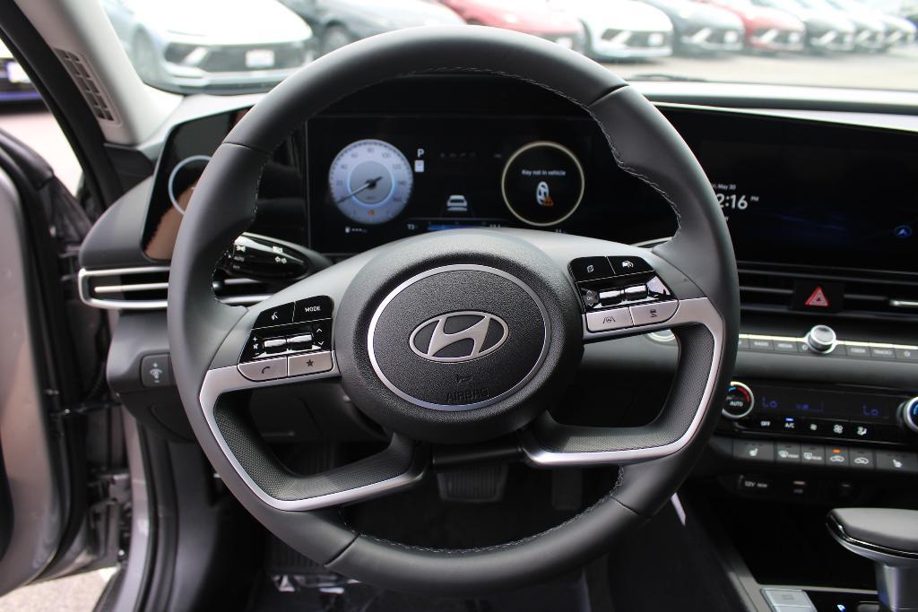 new 2025 Hyundai Elantra car, priced at $26,053