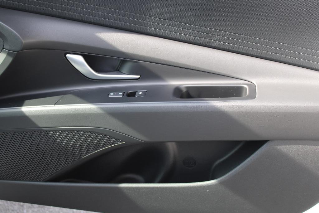 new 2025 Hyundai Elantra car, priced at $22,595