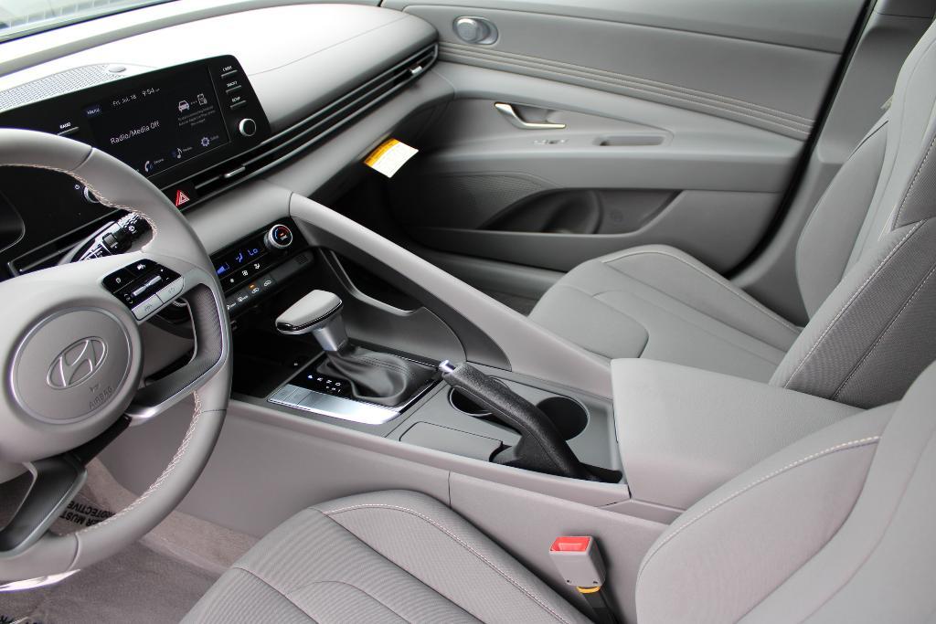 new 2025 Hyundai Elantra car, priced at $23,214