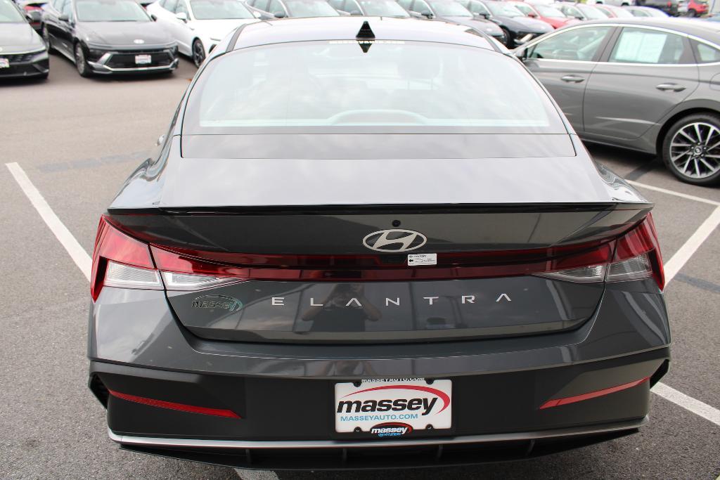 new 2025 Hyundai Elantra car, priced at $23,214