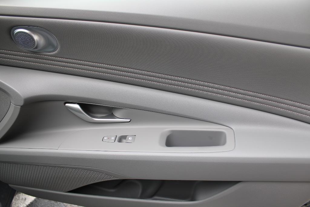new 2025 Hyundai Elantra car, priced at $23,214