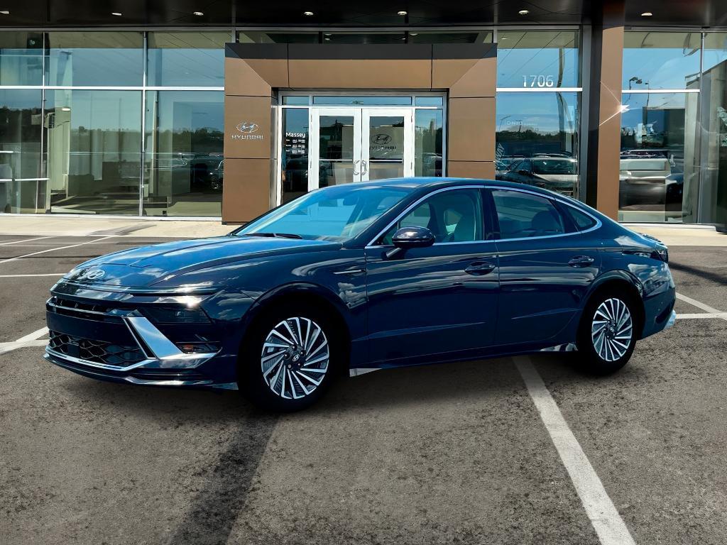 new 2025 Hyundai Sonata Hybrid car, priced at $30,824