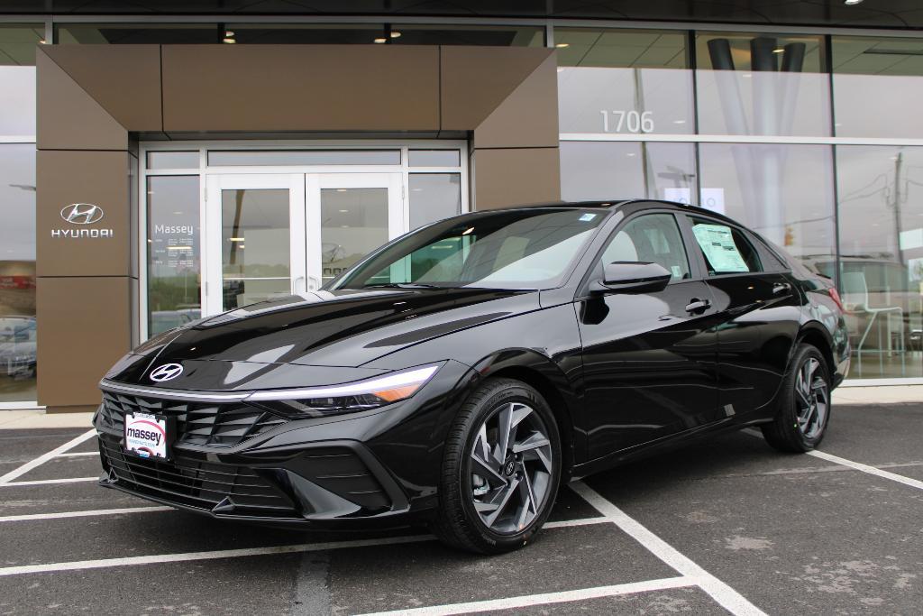 new 2025 Hyundai Elantra car, priced at $23,347