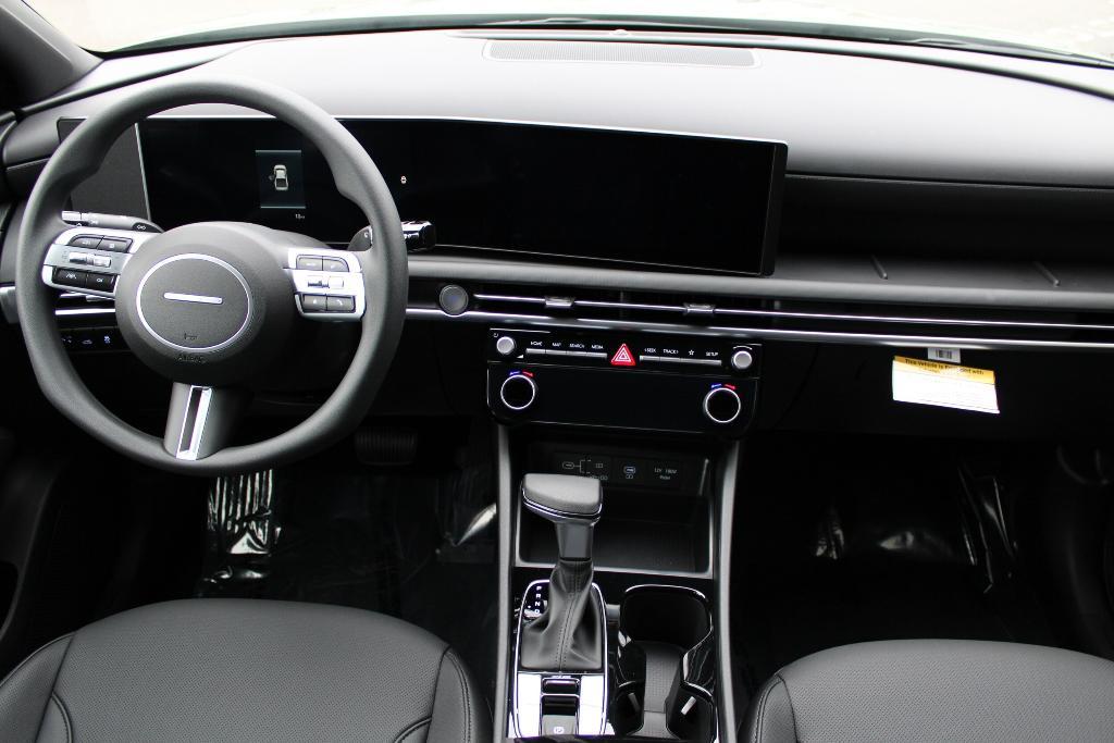 new 2025 Hyundai SANTA CRUZ car, priced at $31,246