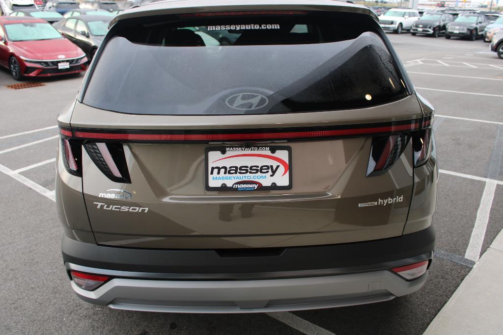new 2025 Hyundai TUCSON Hybrid car, priced at $36,381
