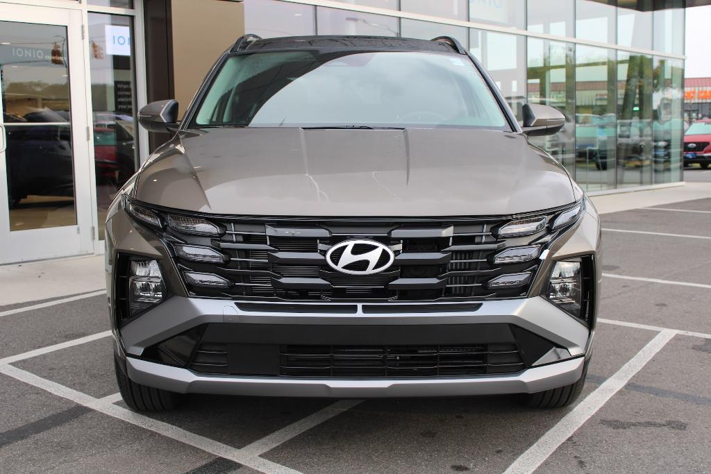 new 2025 Hyundai TUCSON Hybrid car, priced at $36,381