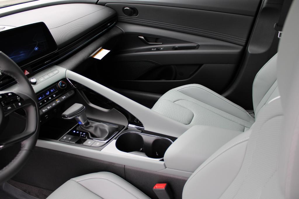 new 2025 Hyundai ELANTRA HEV car, priced at $29,963