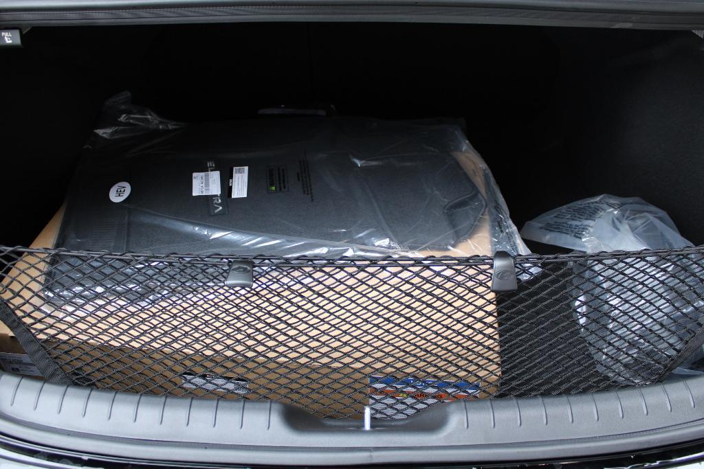 new 2025 Hyundai ELANTRA HEV car, priced at $29,963