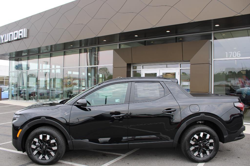 new 2025 Hyundai SANTA CRUZ car, priced at $33,383