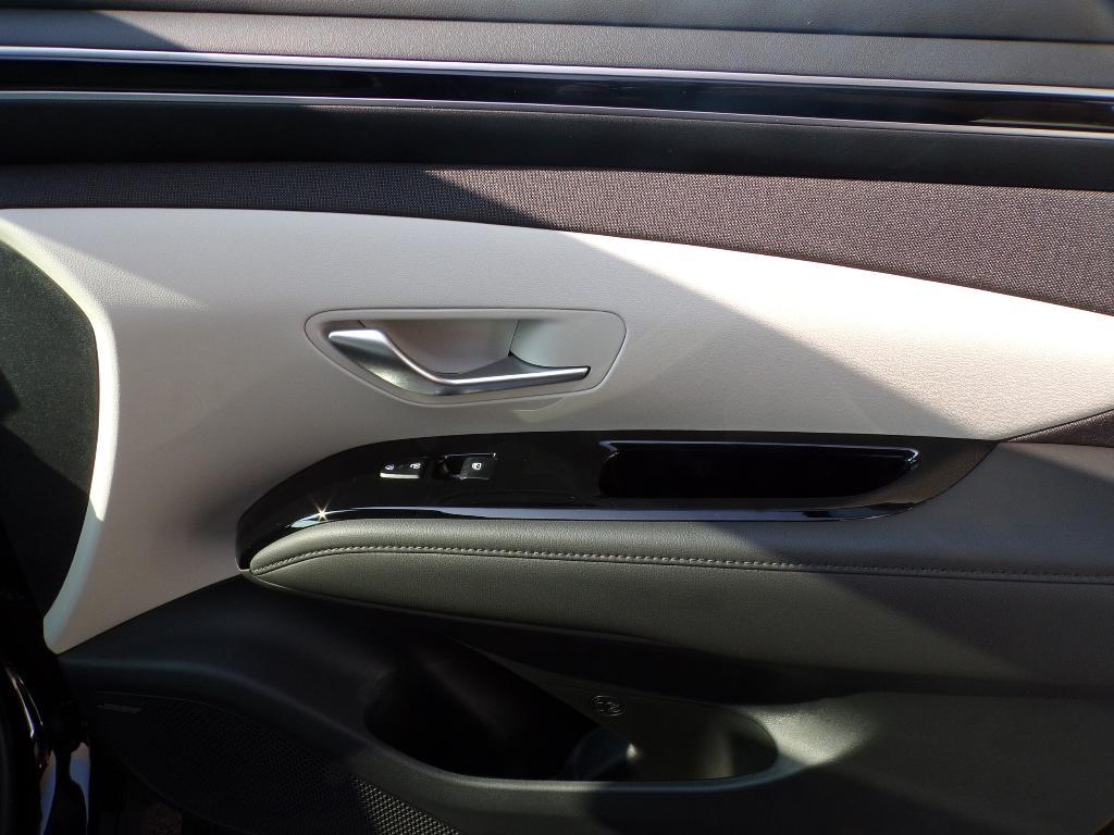 new 2024 Hyundai TUCSON Plug-In Hybrid car, priced at $43,389