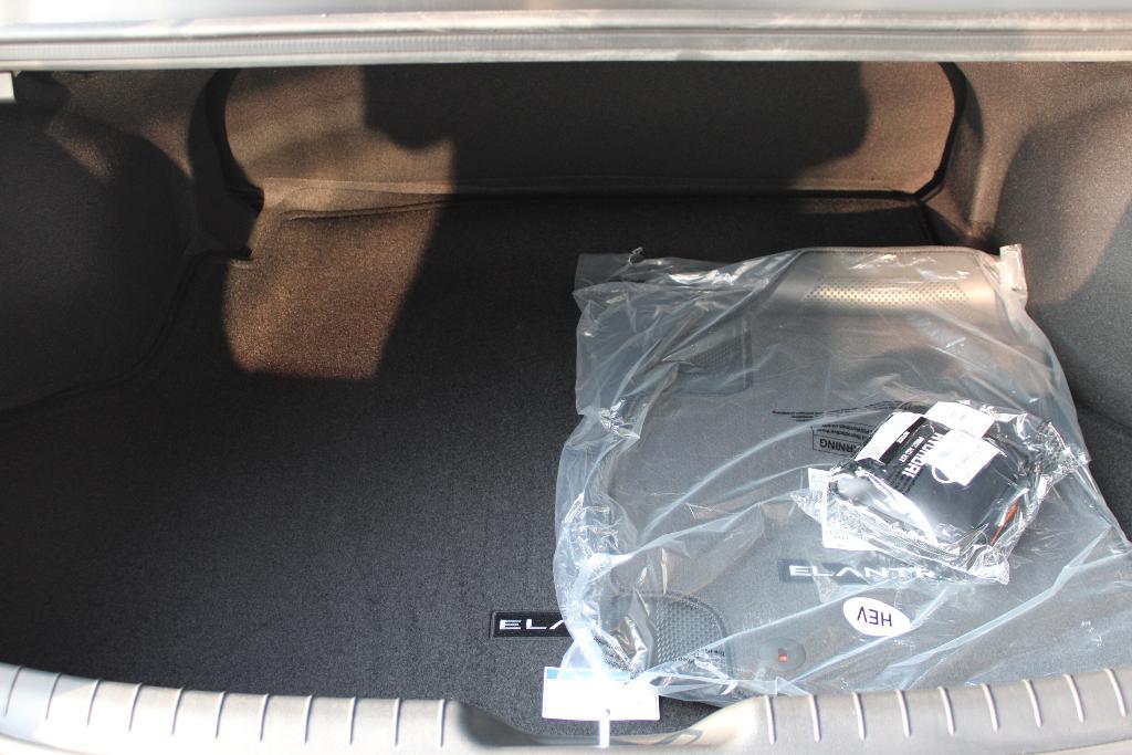 new 2025 Hyundai ELANTRA HEV car, priced at $25,503