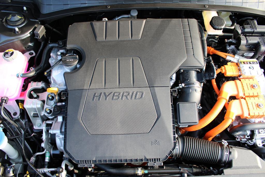 new 2025 Hyundai ELANTRA HEV car, priced at $25,603