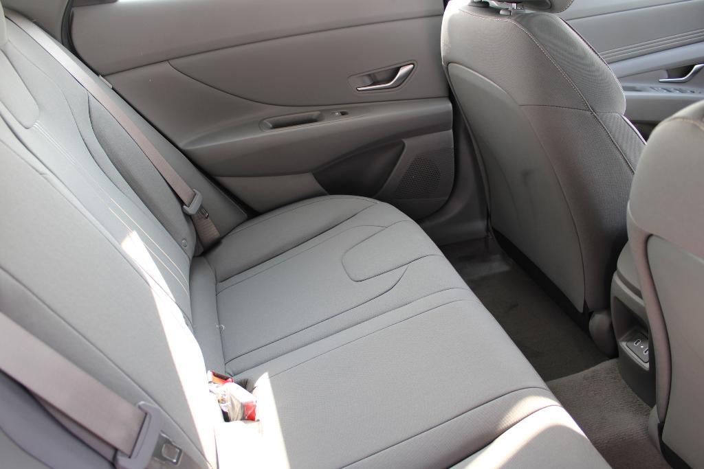 new 2025 Hyundai ELANTRA HEV car, priced at $27,956