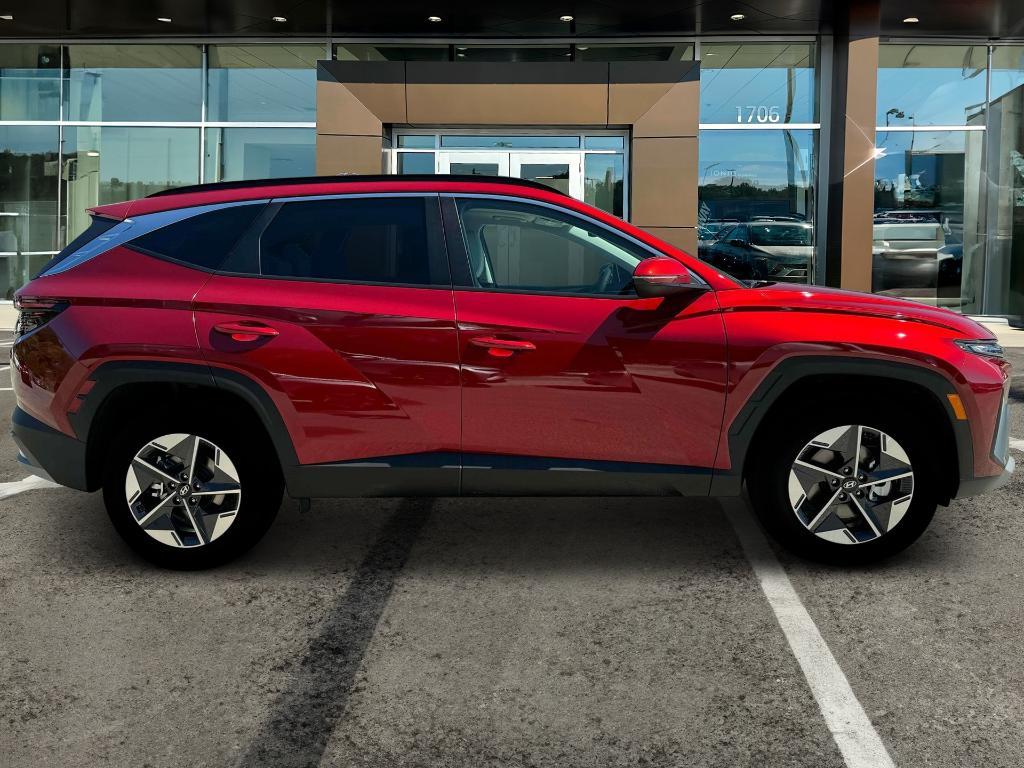 new 2025 Hyundai TUCSON Hybrid car, priced at $36,881