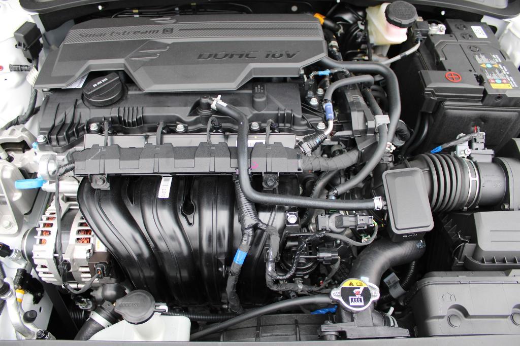 new 2025 Hyundai Elantra car, priced at $23,761